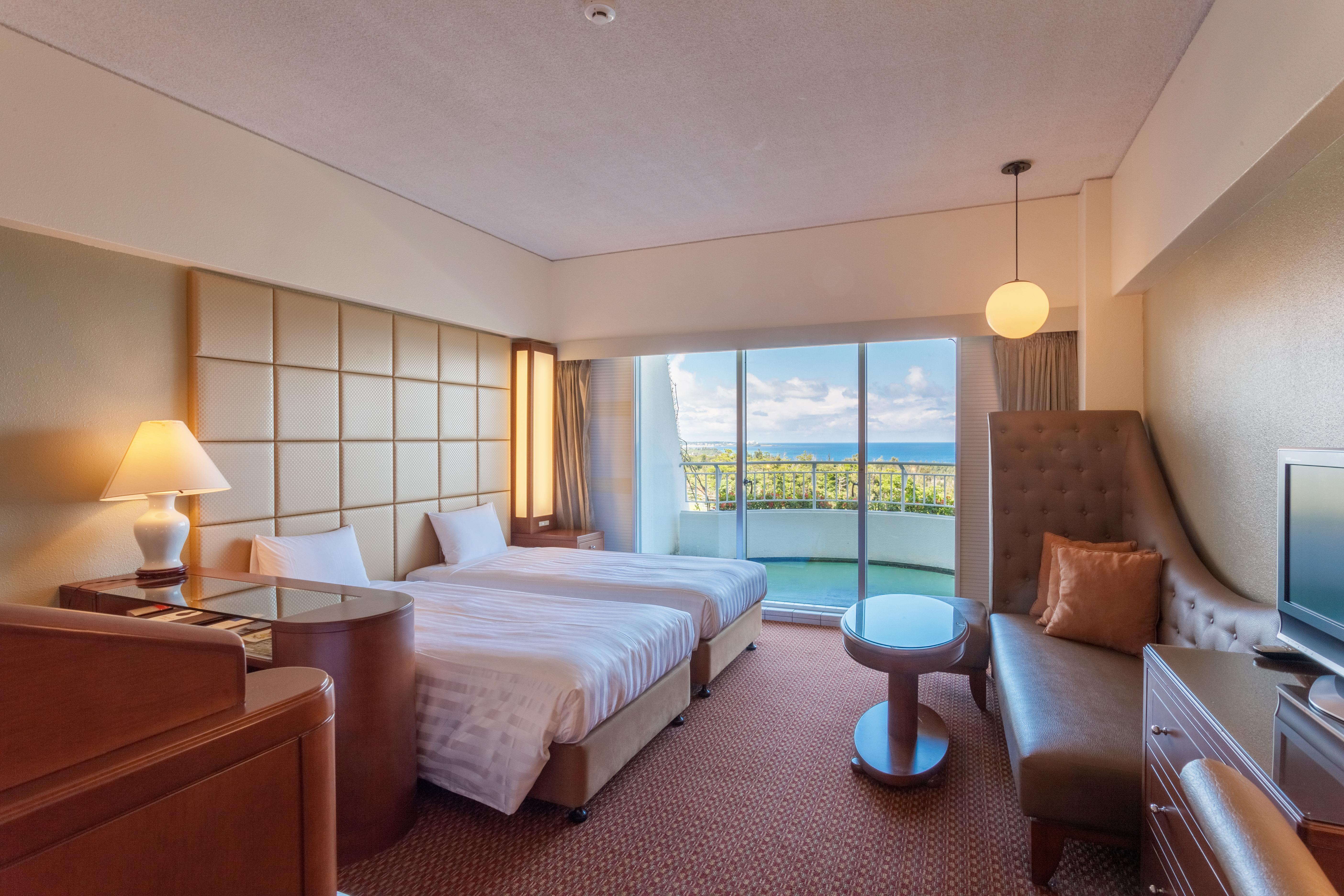 אונה Okinawa Kariyushi Beach Resort Ocean Spa מראה חיצוני תמונה