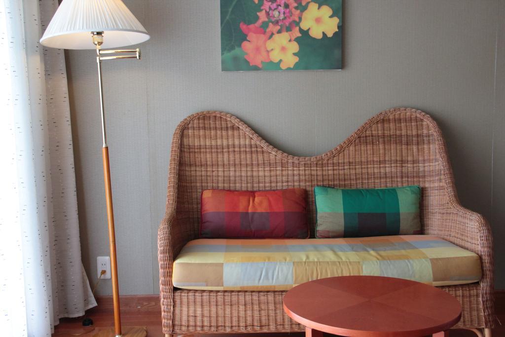 אונה Okinawa Kariyushi Beach Resort Ocean Spa מראה חיצוני תמונה