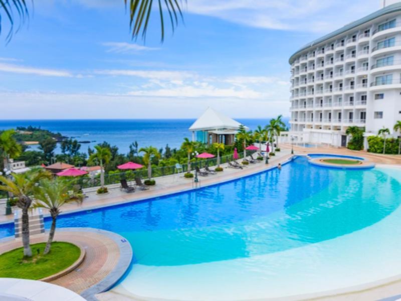 אונה Okinawa Kariyushi Beach Resort Ocean Spa מראה חיצוני תמונה